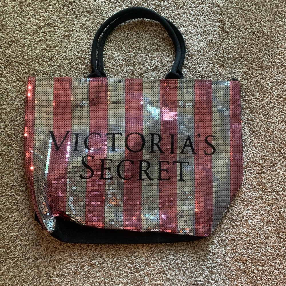 Victoria’s Secret weekender bag